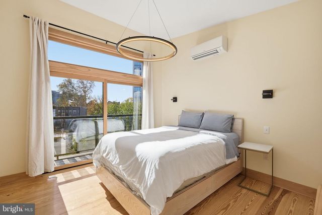 33 Q ST NE, Washington, DC 20002