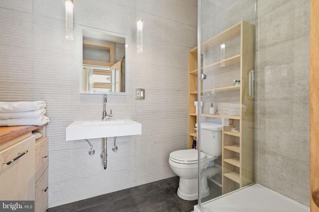 33 Q ST NE, Washington, DC 20002