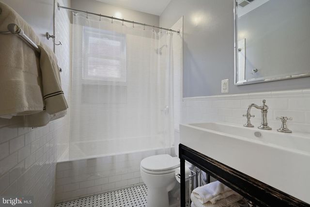 33 Q ST NE, Washington, DC 20002