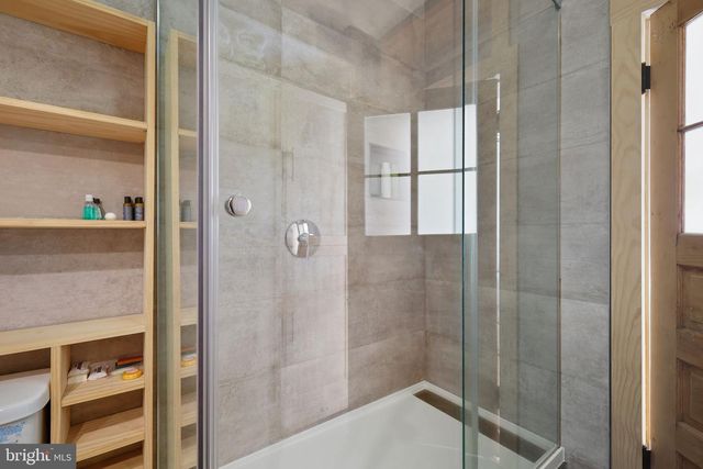 33 Q ST NE, Washington, DC 20002