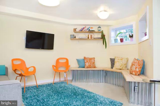 33 Q ST NE, Washington, DC 20002