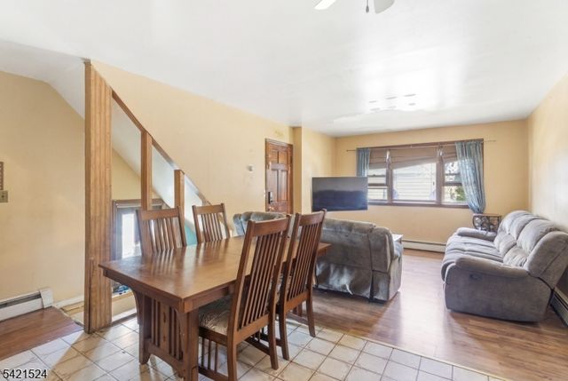 375 Westervelt Pl, Lodi Boro, NJ 07644