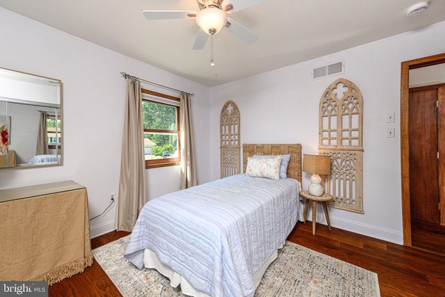 146 BELMONT AVE, Norristown, PA 19403
