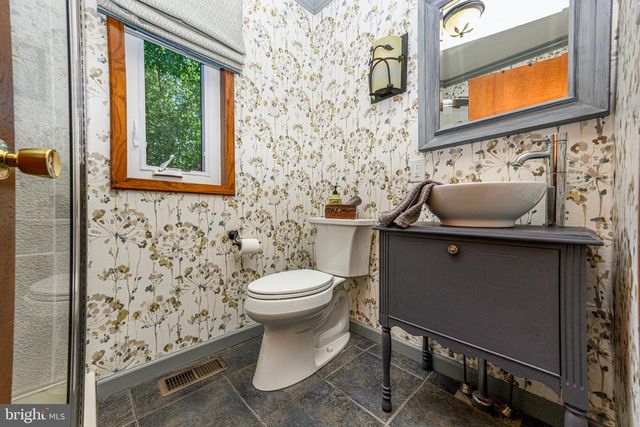 146 BELMONT AVE, Norristown, PA 19403