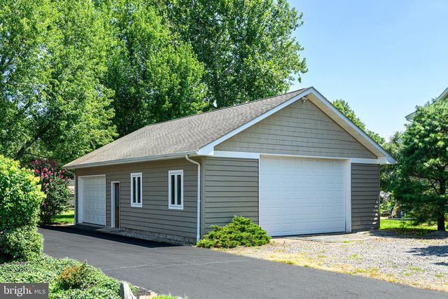 146 BELMONT AVE, Norristown, PA 19403