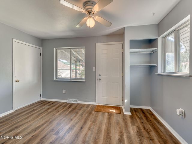 5712 Edgewater Drive, Toledo, OH 43611
