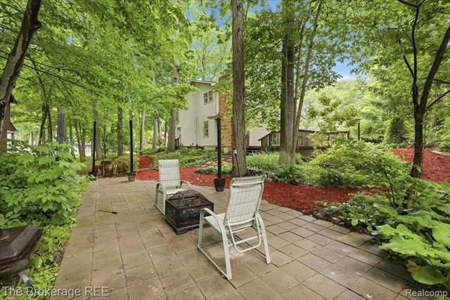 5639 Cross Village Road, Grand Blanc, MI 48439