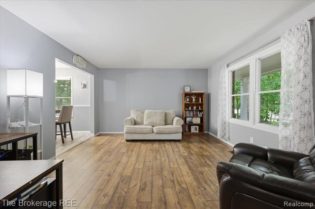 5639 Cross Village Road, Grand Blanc, MI 48439