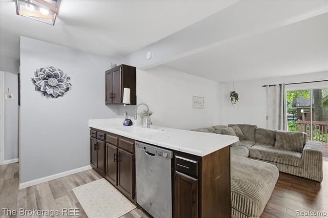 5639 Cross Village Road, Grand Blanc, MI 48439