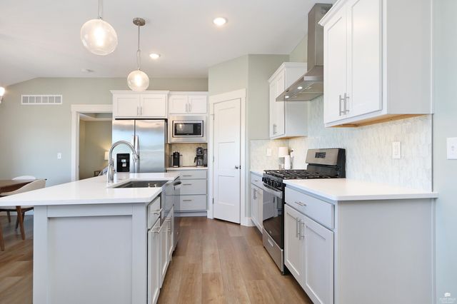 8397 Zac's Court, Manhattan, KS 66502