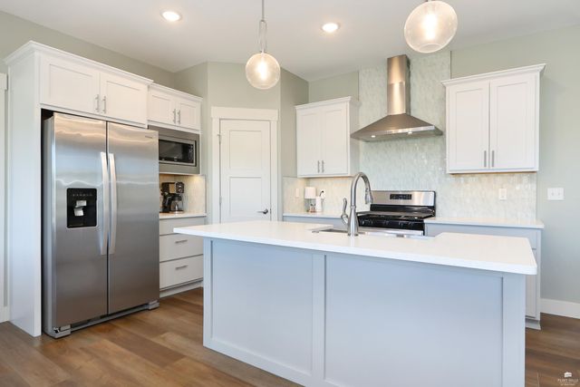 8397 Zac's Court, Manhattan, KS 66502