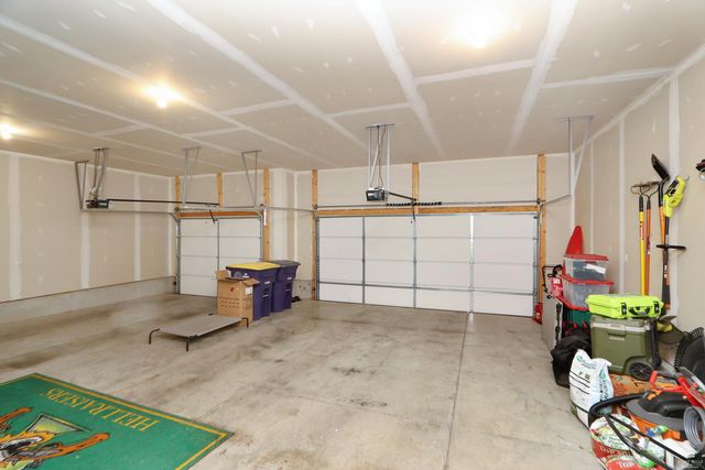 8397 Zac's Court, Manhattan, KS 66502