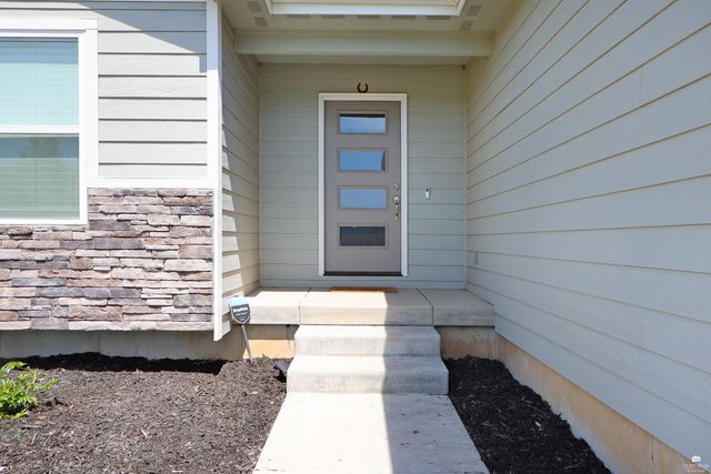 8397 Zac's Court, Manhattan, KS 66502