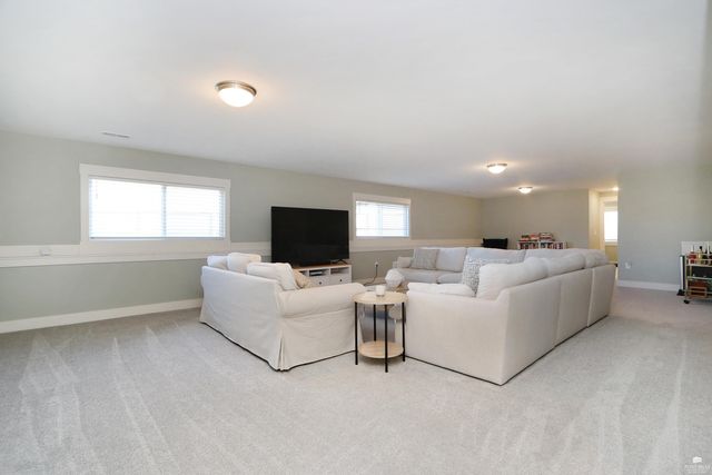 8397 Zac's Court, Manhattan, KS 66502