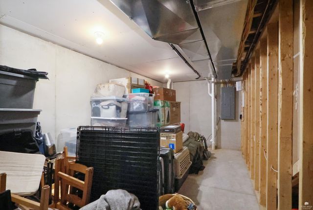 8397 Zac's Court, Manhattan, KS 66502