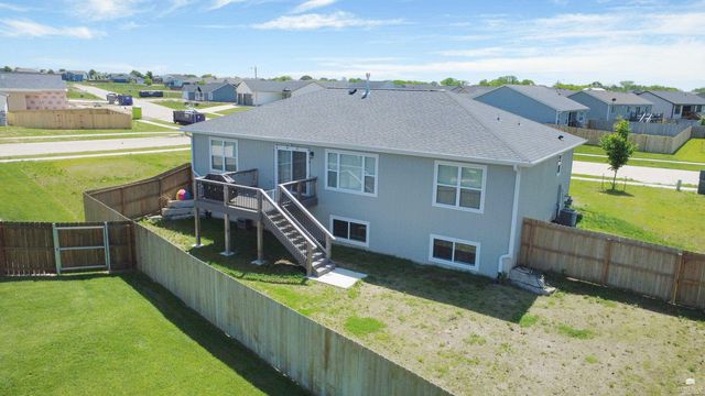8397 Zac's Court, Manhattan, KS 66502