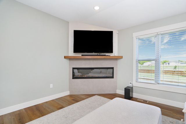 8397 Zac's Court, Manhattan, KS 66502