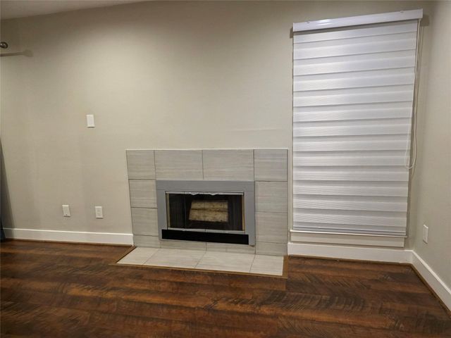 935 La Posada DR 116, Austin, TX 78752