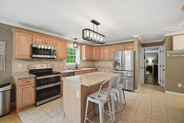 43 Moriarty Rd, Ware, MA 01082
