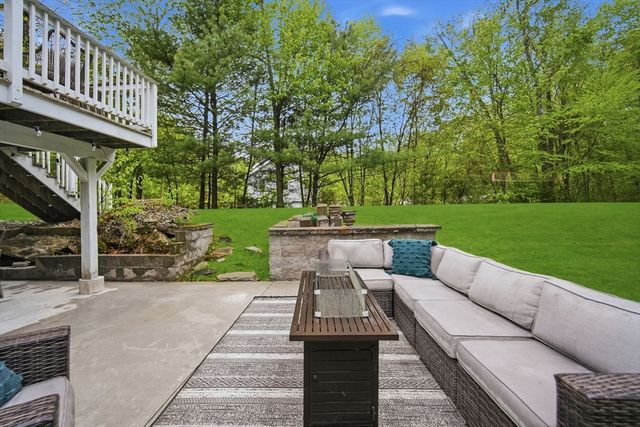 43 Moriarty Rd, Ware, MA 01082