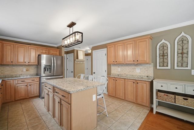 43 Moriarty Rd, Ware, MA 01082