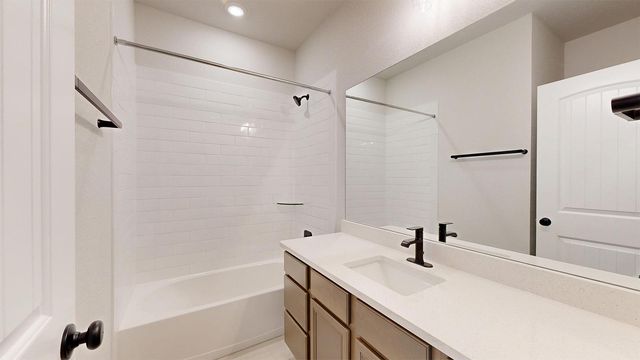 15132 Planeview DR, Salado, TX 76571