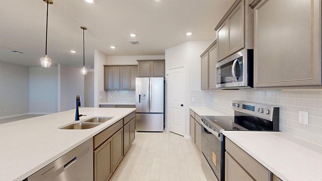 15132 Planeview DR, Salado, TX 76571