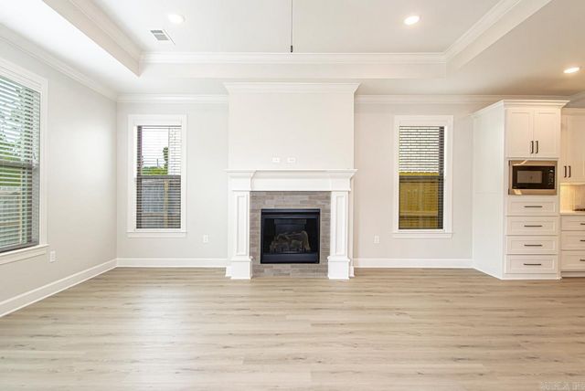 303 Kanis Ridge Drive, Little Rock, AR 72223