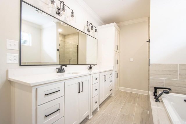 303 Kanis Ridge Drive, Little Rock, AR 72223