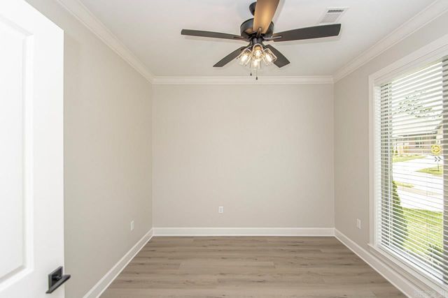 303 Kanis Ridge Drive, Little Rock, AR 72223