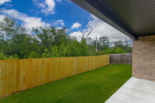 303 Kanis Ridge Drive, Little Rock, AR 72223