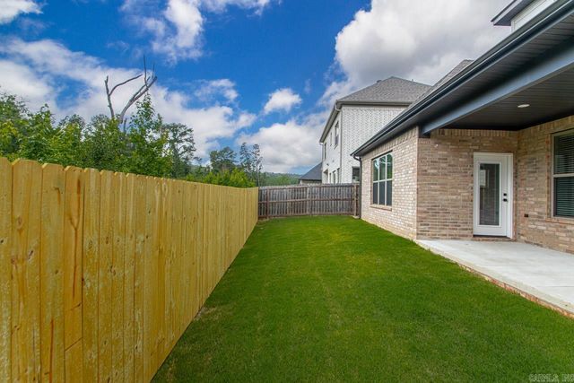 303 Kanis Ridge Drive, Little Rock, AR 72223