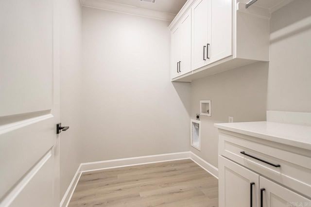 303 Kanis Ridge Drive, Little Rock, AR 72223