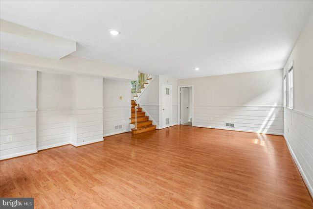 5006 BENTON AVE, Bethesda, MD 20814