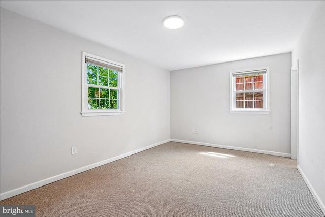 5006 BENTON AVE, Bethesda, MD 20814