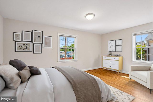 5006 BENTON AVE, Bethesda, MD 20814