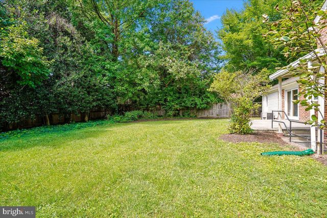 5006 BENTON AVE, Bethesda, MD 20814