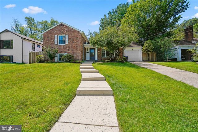 5006 BENTON AVE, Bethesda, MD 20814