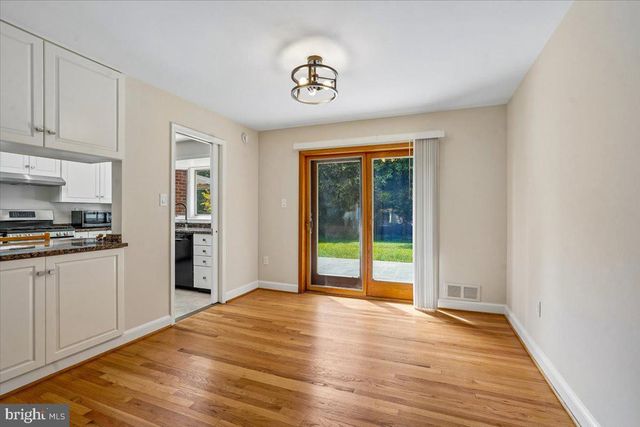 5006 BENTON AVE, Bethesda, MD 20814