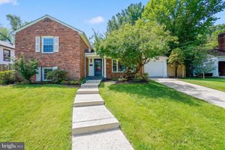5006 BENTON AVE, Bethesda, MD 20814