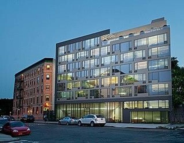 448 W 167th St Apt 3D, New York City, NY 10032