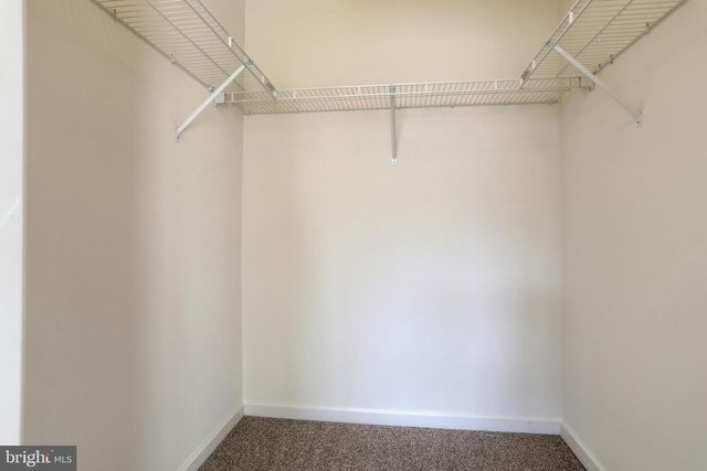 2005 GREYSTONE DR, Lebanon, PA 17042