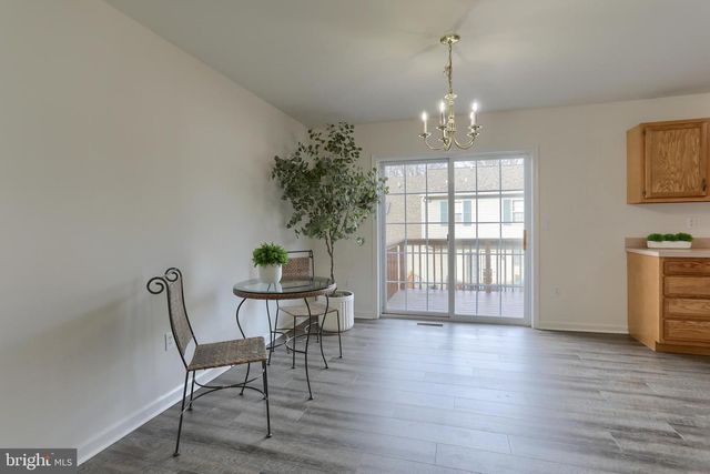 2005 GREYSTONE DR, Lebanon, PA 17042