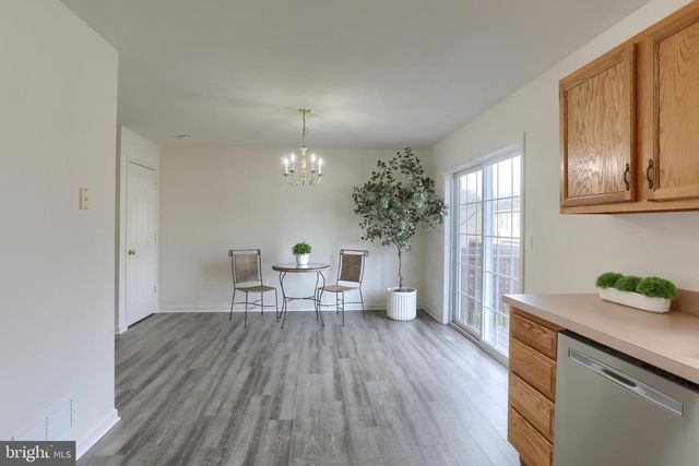 2005 GREYSTONE DR, Lebanon, PA 17042