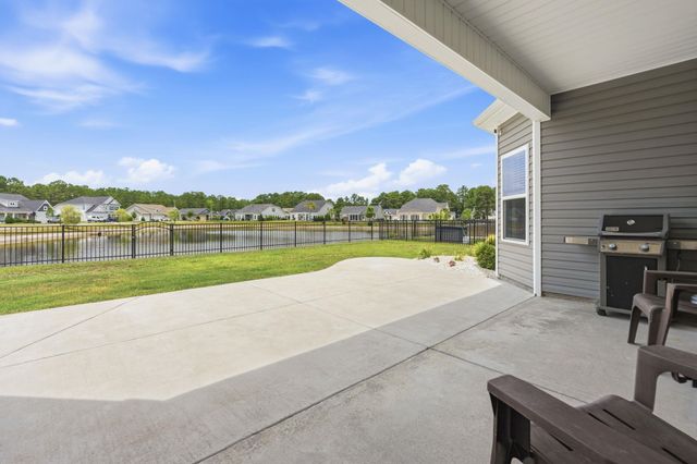 180 Astoria Park Loop, Conway, SC 29526