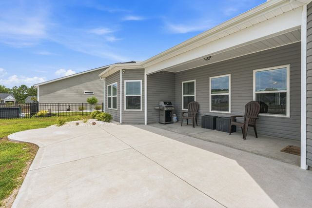 180 Astoria Park Loop, Conway, SC 29526