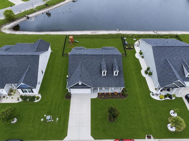 180 Astoria Park Loop, Conway, SC 29526