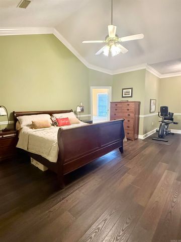 110 Roosevelt Circle, Conway, AR 72034