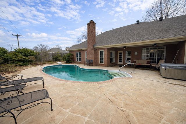 110 Roosevelt Circle, Conway, AR 72034