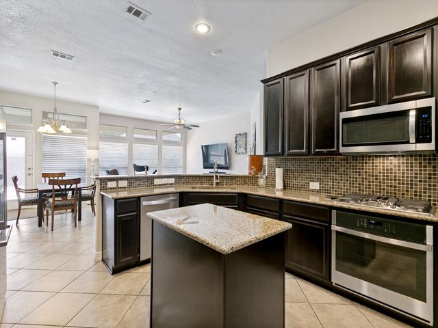 4112 Bonita Avenue, Denton, TX 76210